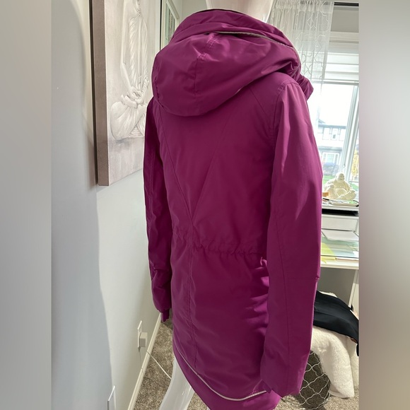 Ivivva Long Downfilled Winter Jacket - Picture 6 of 6